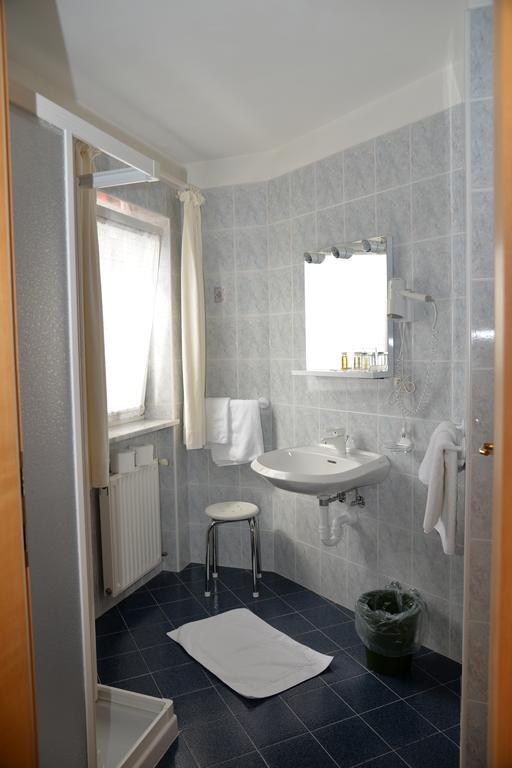 Bed and Breakfast Garni Sonnegg Petersberg Exterior foto