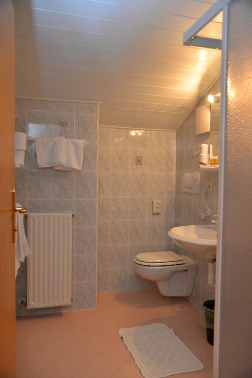 Bed and Breakfast Garni Sonnegg Petersberg Exterior foto